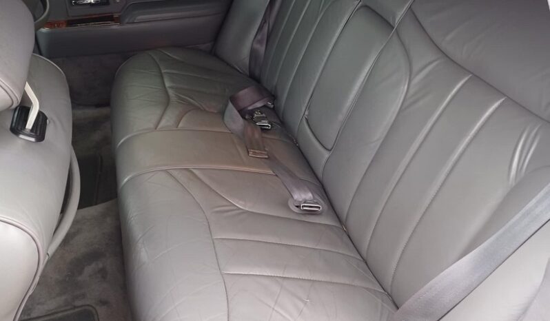 Lincoln Continental Town Car full