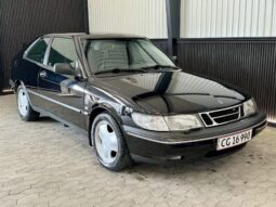 Saab 900 SE Coupé V6 full