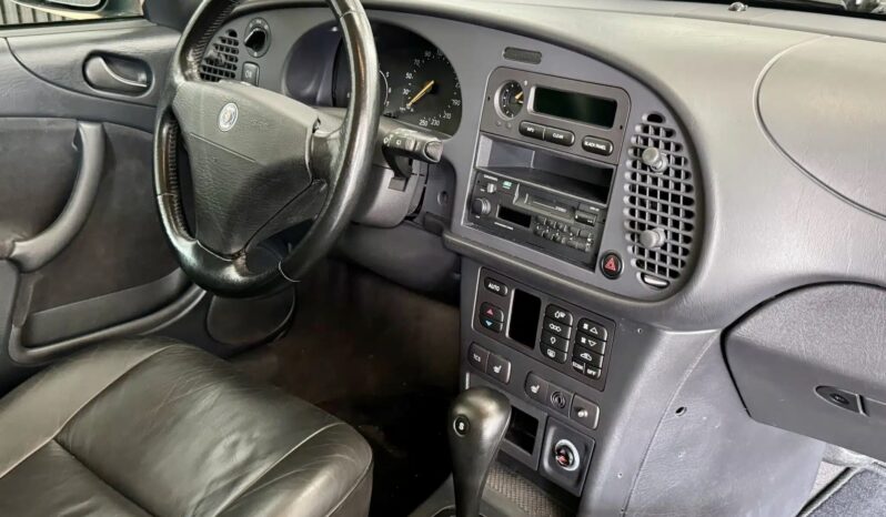 Saab 900 SE Coupé V6 full