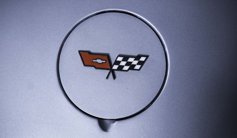 Chevrolet Corvette Targa full