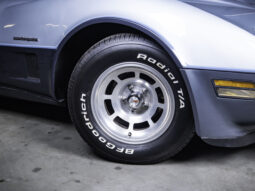 Chevrolet Corvette Targa full