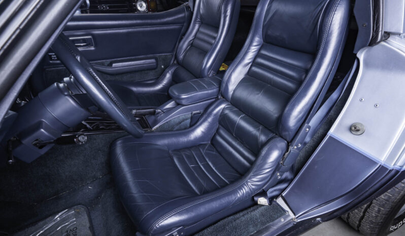 Chevrolet Corvette Targa full