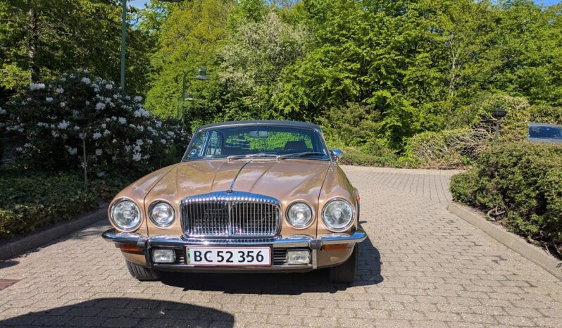 Daimler Double Six Van den Plas full