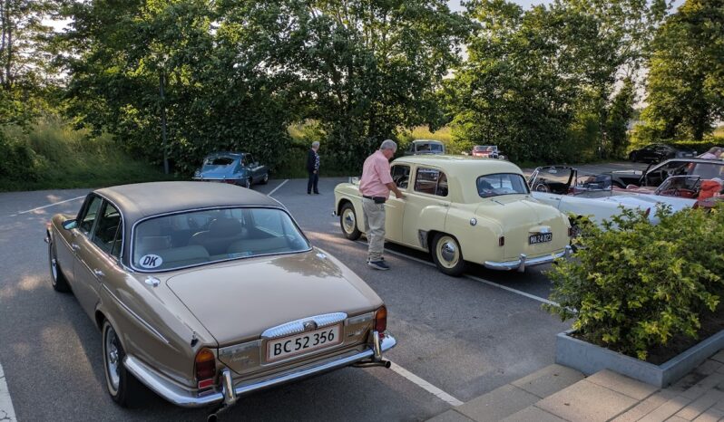 Daimler Double Six Van den Plas full