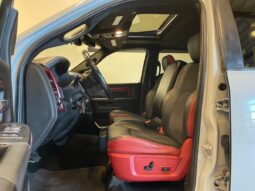 Dodge D100 RAM 1500 5,7 V8 Rebel Crew Cab aut. 4×4 4d full