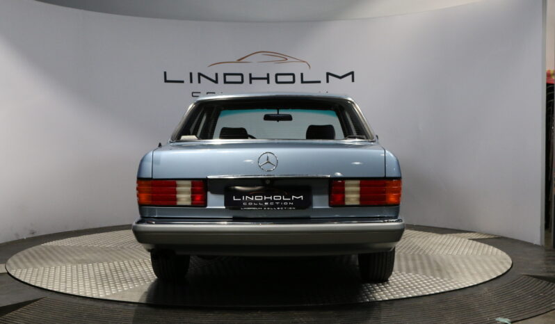 Mercedes-Benz S-Klasse (W126) 300 SE full