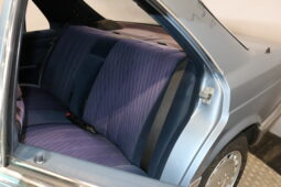 Mercedes-Benz S-Klasse (W126) 300 SE full