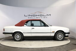 BMW 3-serie E30 320i Cabriolet full