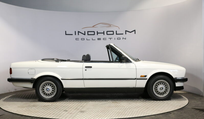 BMW 3-serie E30 320i Cabriolet full