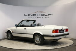 BMW 3-serie E30 320i Cabriolet full
