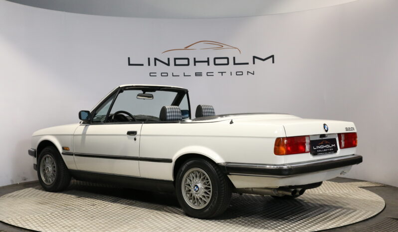 BMW 3-serie E30 320i Cabriolet full
