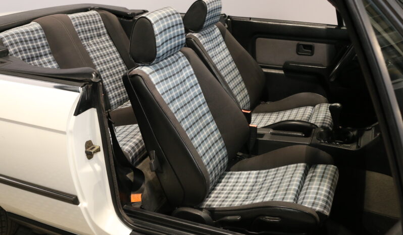 BMW 3-serie E30 320i Cabriolet full