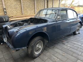 Jaguar Mk II 3.4
