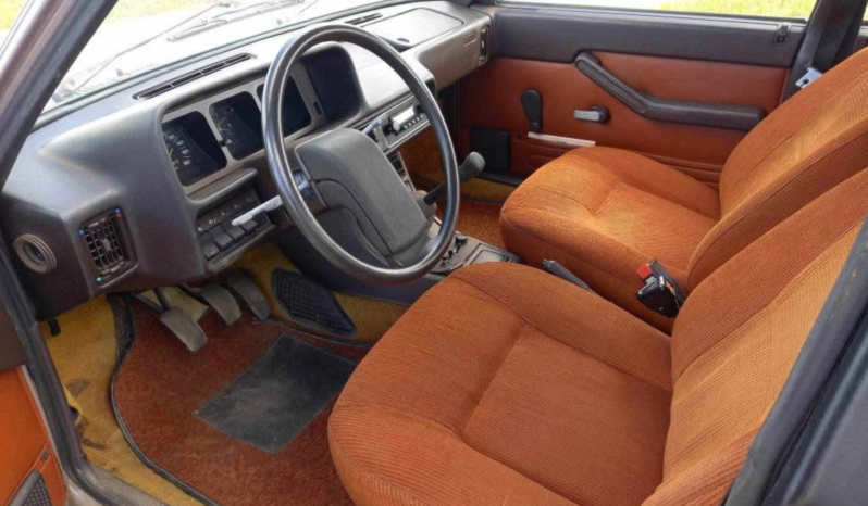 Fiat 131 Mirafiori 1600 CL full