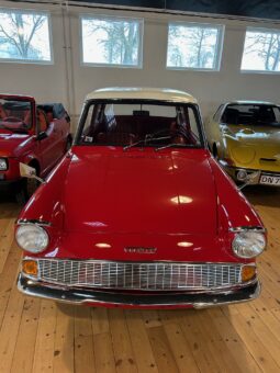 Ford Anglia 105E full