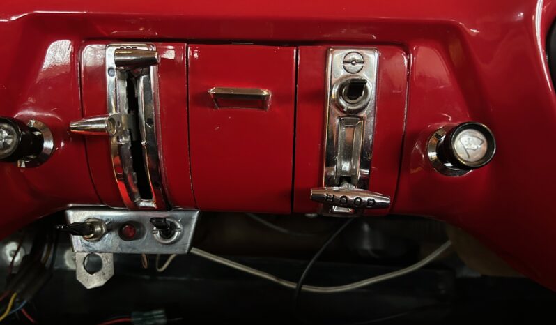 Ford Anglia 105E full