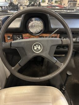 VW Bobbel 1303 Cabriolet Trible White full