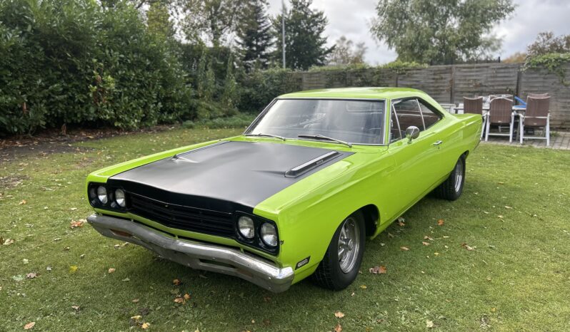 Plymouth Special De Luxe Roadrunner full