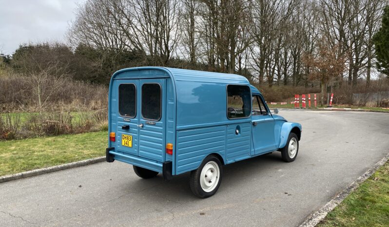 Citroën 2CV Acadiane full