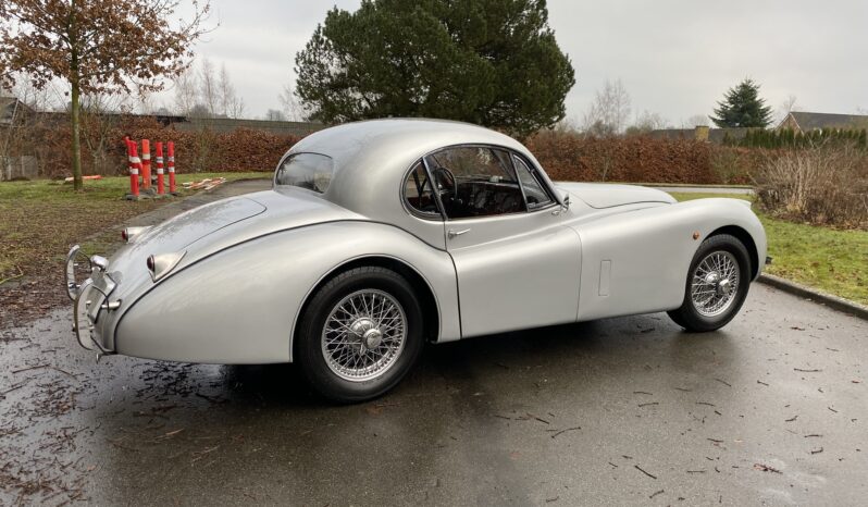 Jaguar XK 120 FHC full