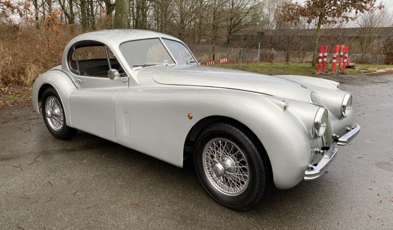 Jaguar XK 120 FHC full