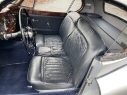 Jaguar XK 120 FHC full