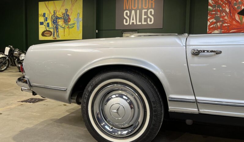 Mercedes-Benz SL (W113) 230 SL Pagode Roadster full
