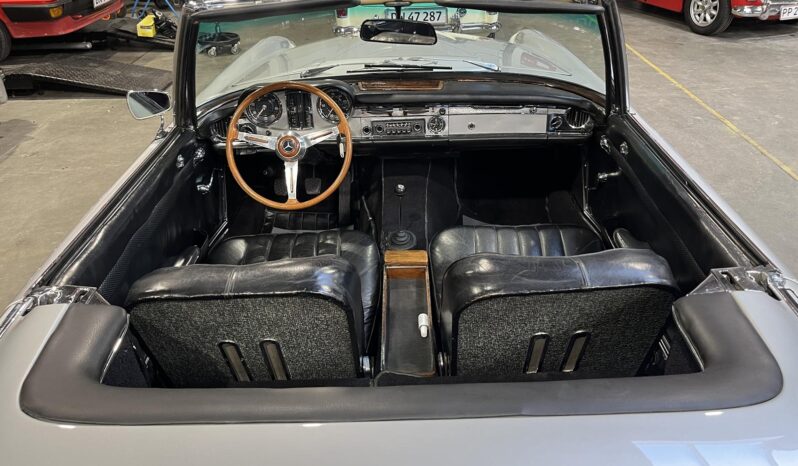 Mercedes-Benz SL (W113) 230 SL Pagode Roadster full