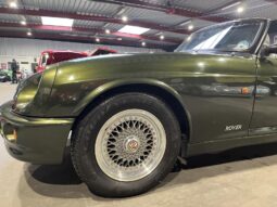 MG MGB RV8 3,9 V8 RHD Cabriolet full