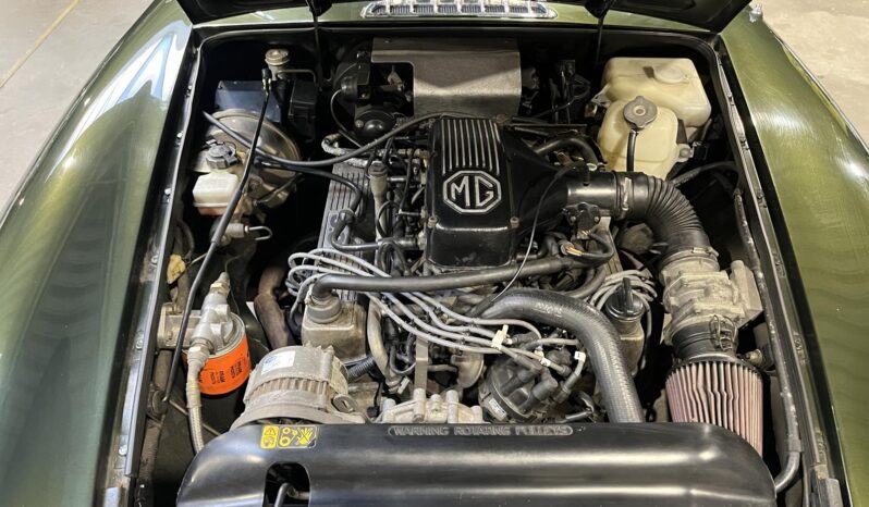 MG MGB RV8 3,9 V8 RHD Cabriolet full