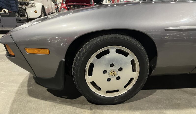 Porsche 928 S 5,0 32V V8 Aut full