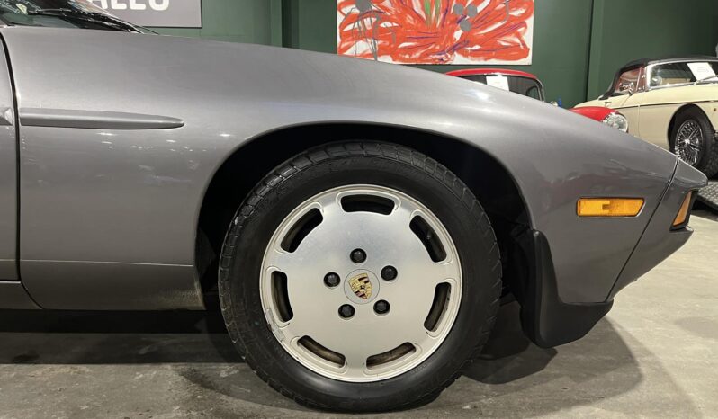 Porsche 928 S 5,0 32V V8 Aut full