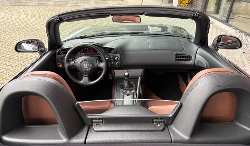 Honda S2000 2,0 240 HK 9000 Omdr. full