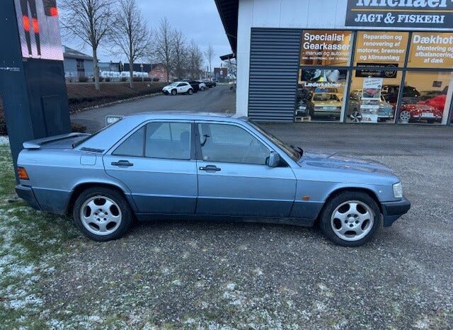 Mercedes-Benz 190 (W201) 2,0,4,dor full