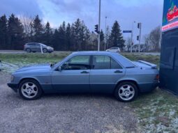 Mercedes-Benz 190 (W201) 2,0,4,dor full