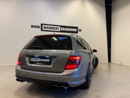 Mercedes-Benz C-Klasse (W220) C63 6,3 AMG stc. aut. Van 5d full