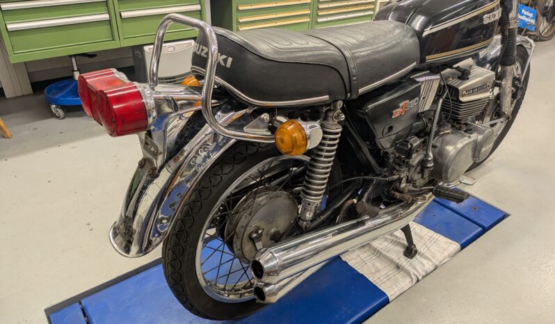 Suzuki GT380 full