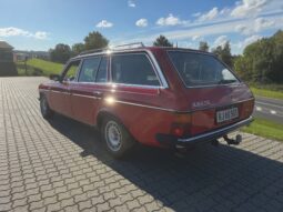 Mercedes-Benz 200-300 (W123) 230 full