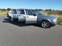 Mercedes-Benz E-Klasse (W124) 280e full