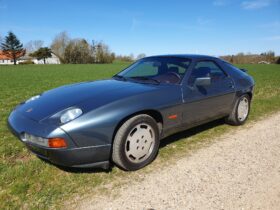 Porsche 928 S4 5.0 V8