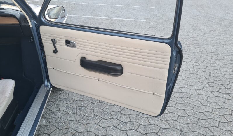 VW 411 LE 2D Coupé full