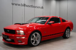 Ford Mustang V6 Coupe