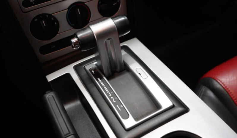 Ford Mustang V6 Coupe full