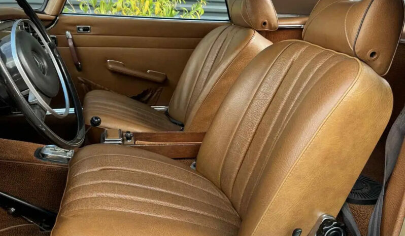 Mercedes-Benz SL (W113) 280 Pagode full