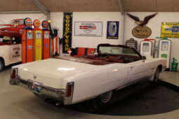 Cadillac Eldorado Cab full