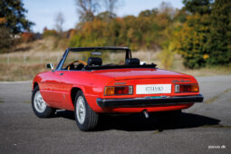 Alfa Romeo Spider 2000 Veloce full