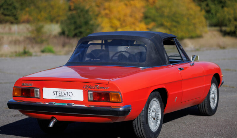 Alfa Romeo Spider 2000 Veloce full
