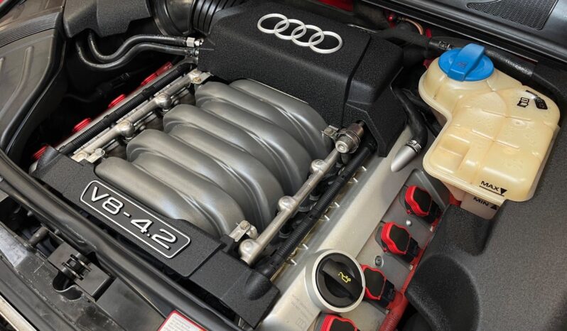 Audi A4 S4 4,2 V8 Avant quattro 5d full