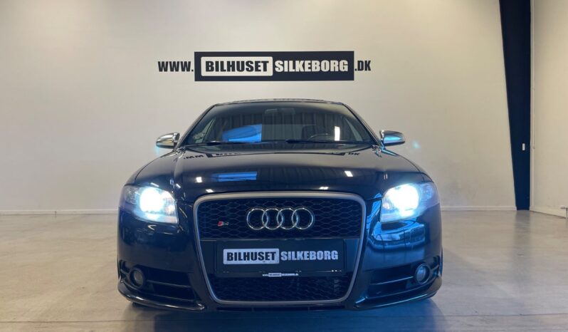 Audi A4 S4 4,2 V8 quattro Tiptr. 4d full