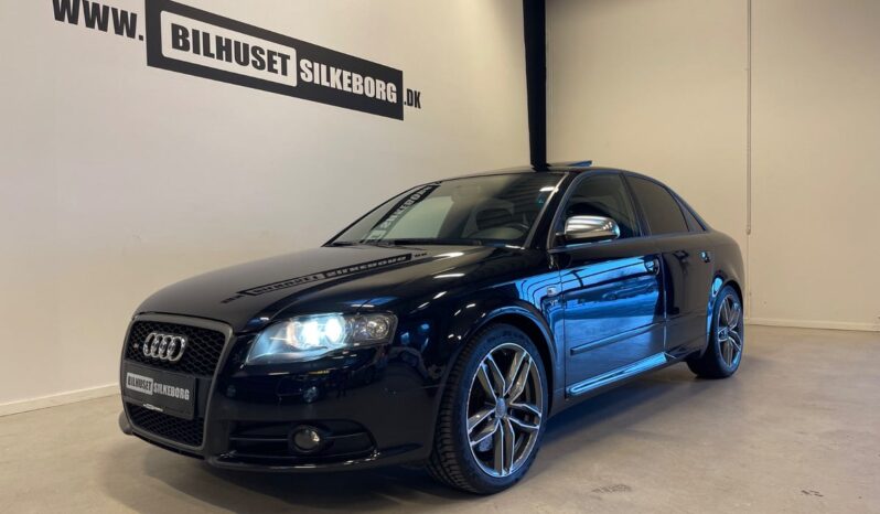 Audi A4 S4 4,2 V8 quattro Tiptr. 4d full